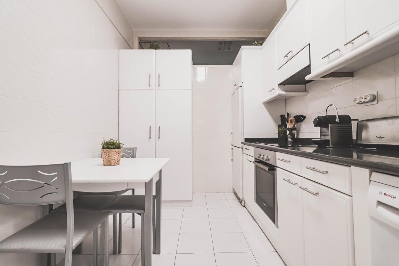 Park View Beautiful Apartment Билбао Екстериор снимка
