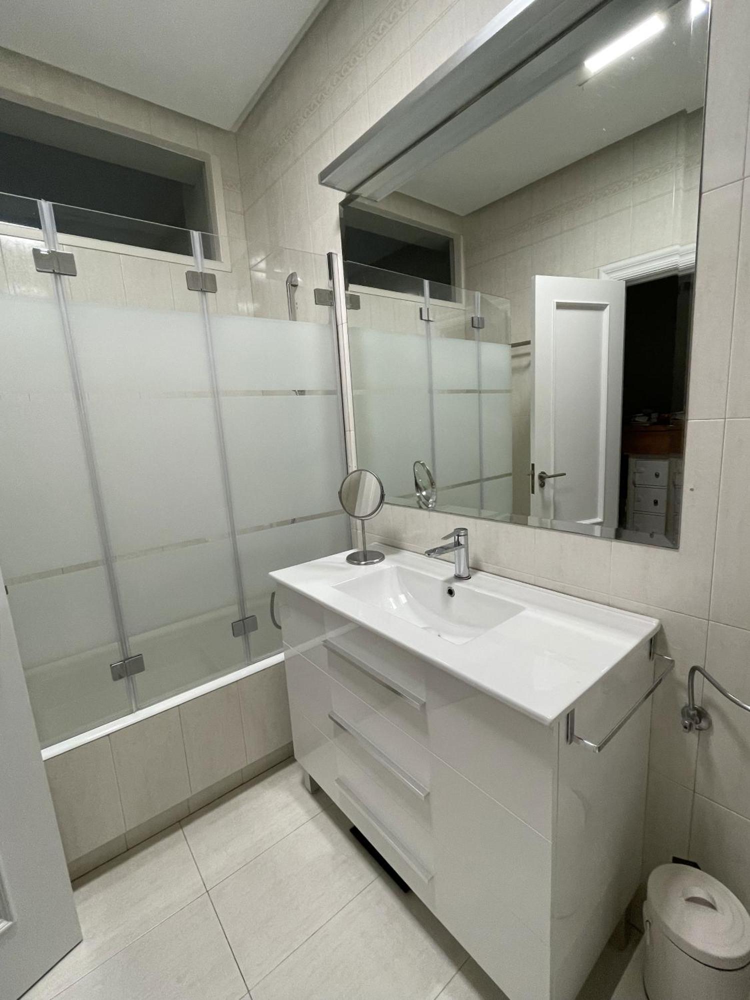 Park View Beautiful Apartment Билбао Екстериор снимка